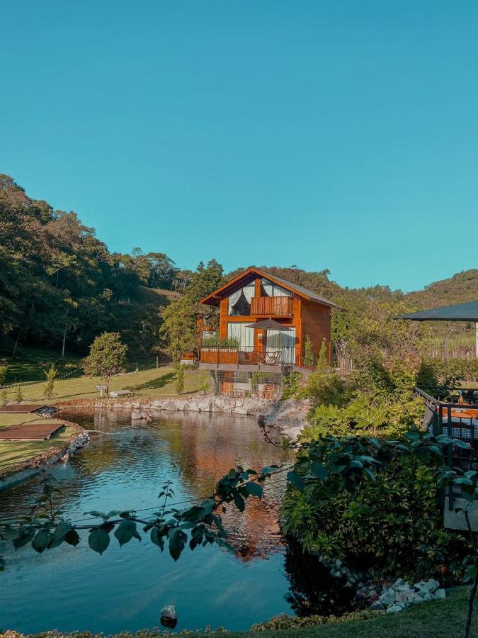 Pousada E Restaurante Casa Cida E Evandro กัสปาร์ ภายนอก รูปภาพ