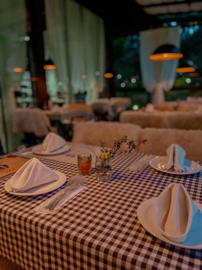 Pousada E Restaurante Casa Cida E Evandro กัสปาร์ ภายนอก รูปภาพ