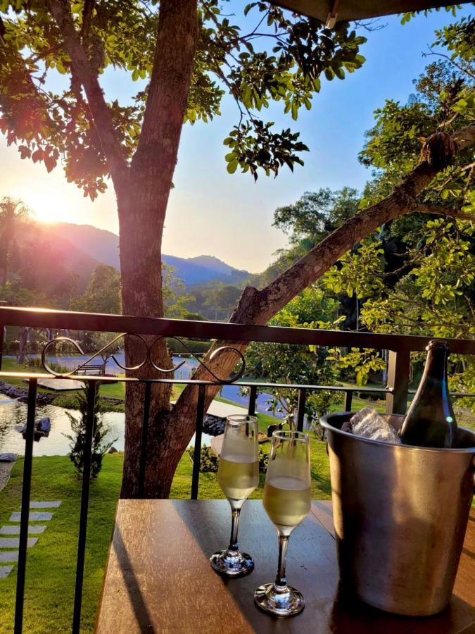 Pousada E Restaurante Casa Cida E Evandro กัสปาร์ ภายนอก รูปภาพ