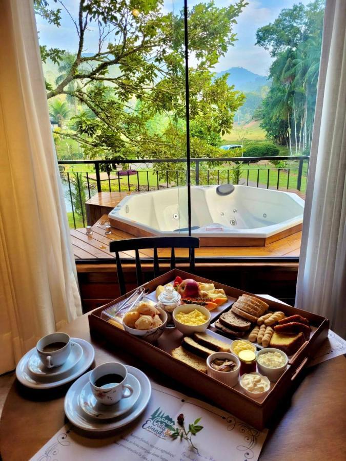 Pousada E Restaurante Casa Cida E Evandro กัสปาร์ ภายนอก รูปภาพ