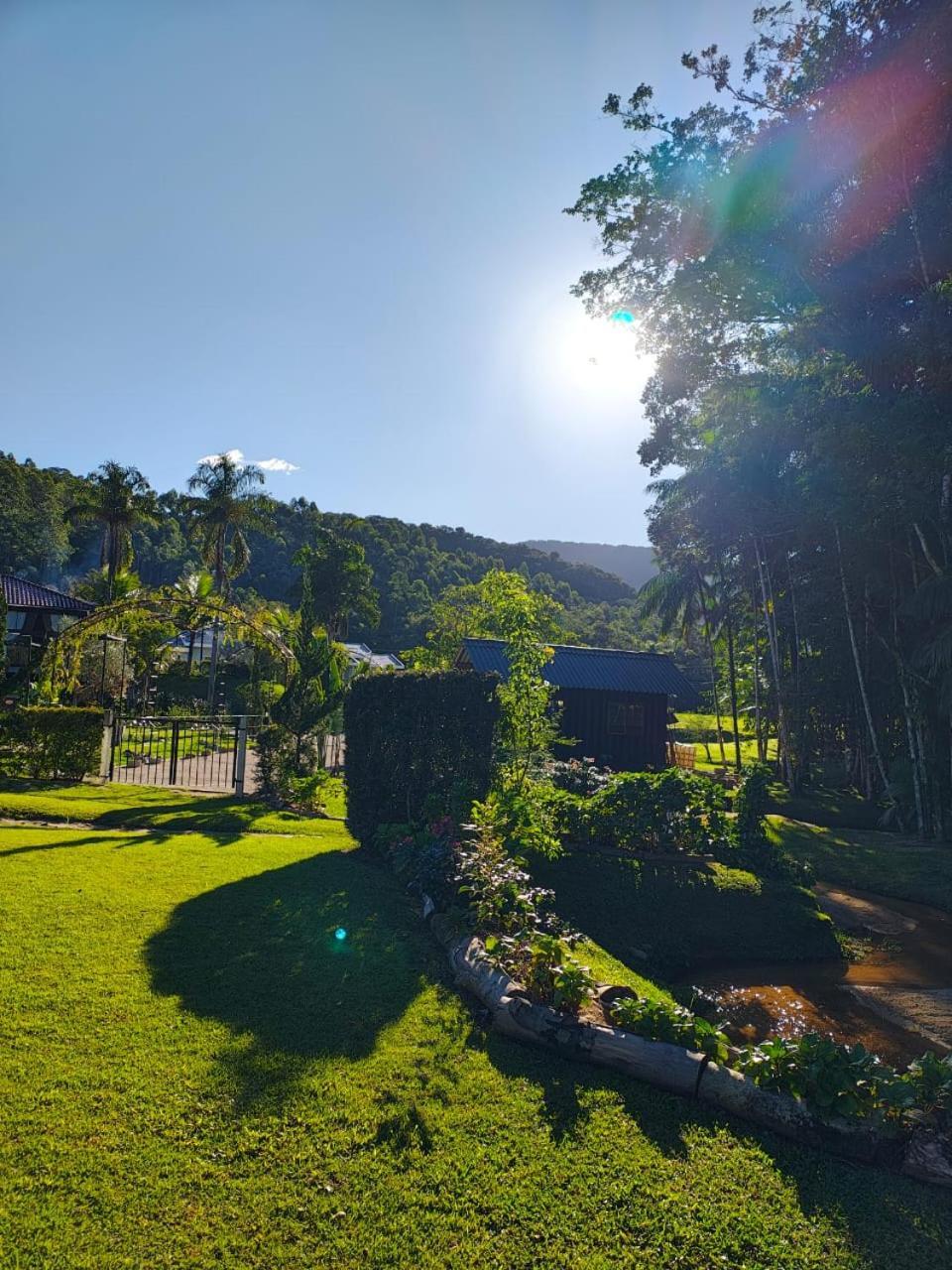 Pousada E Restaurante Casa Cida E Evandro กัสปาร์ ภายนอก รูปภาพ