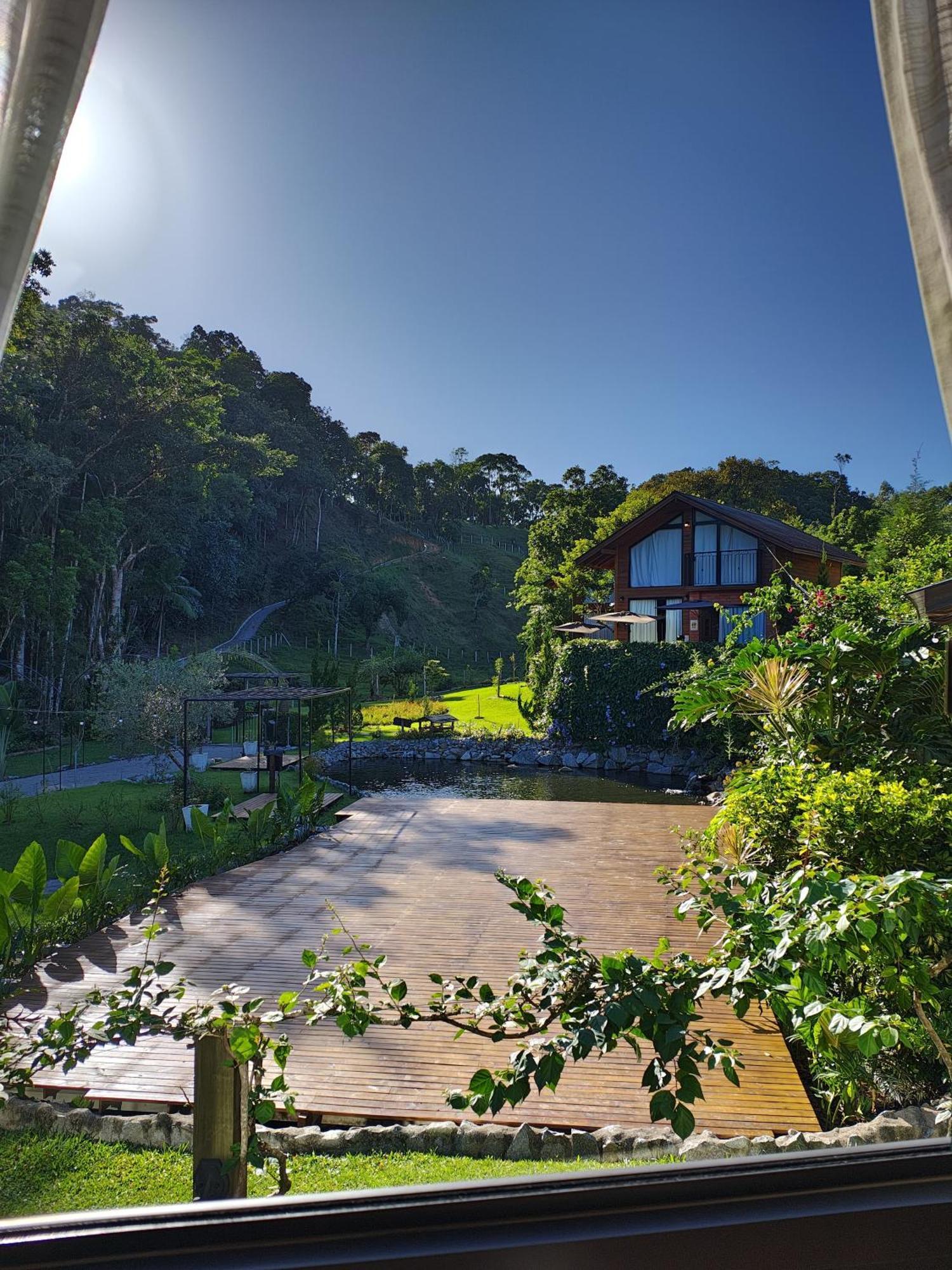 Pousada E Restaurante Casa Cida E Evandro กัสปาร์ ภายนอก รูปภาพ